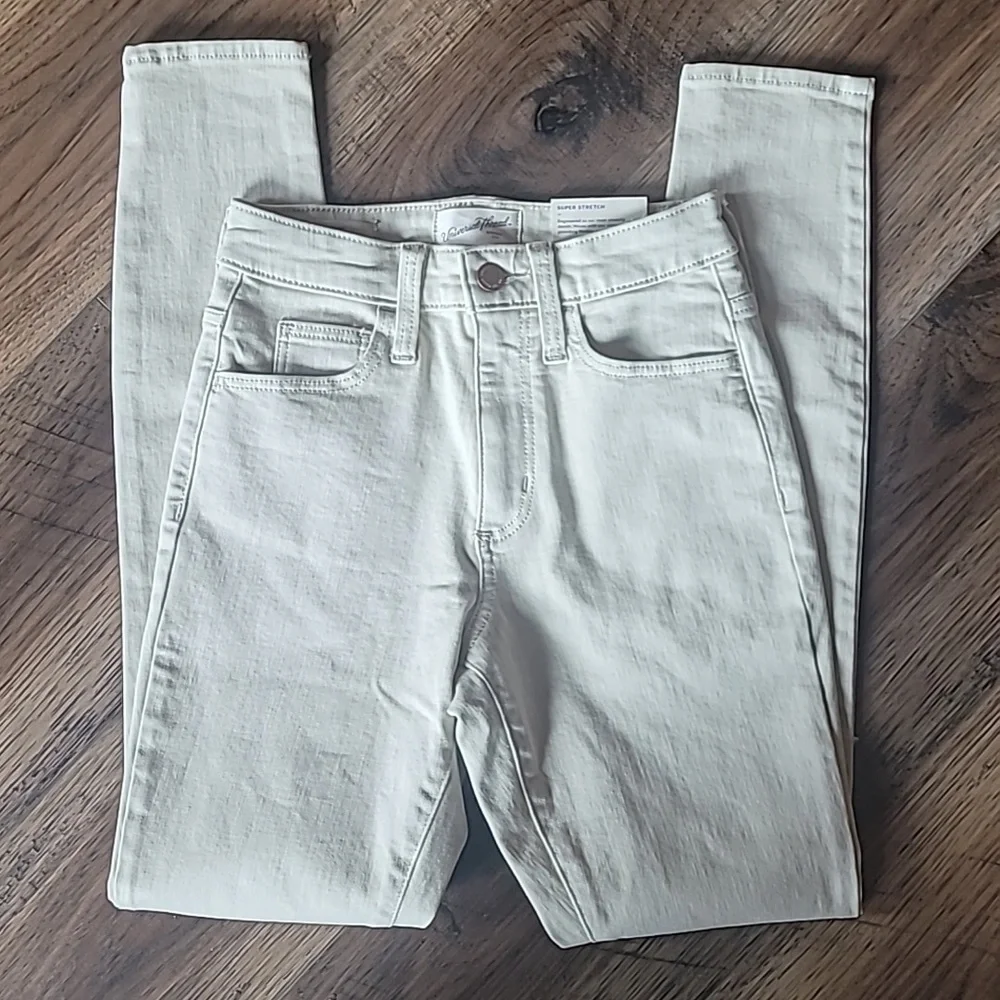 Universal Thread Skinny Jeans, Size 00, Cream, Beige, Light Tan, Soft, Stretchy - Picture 2 of 7